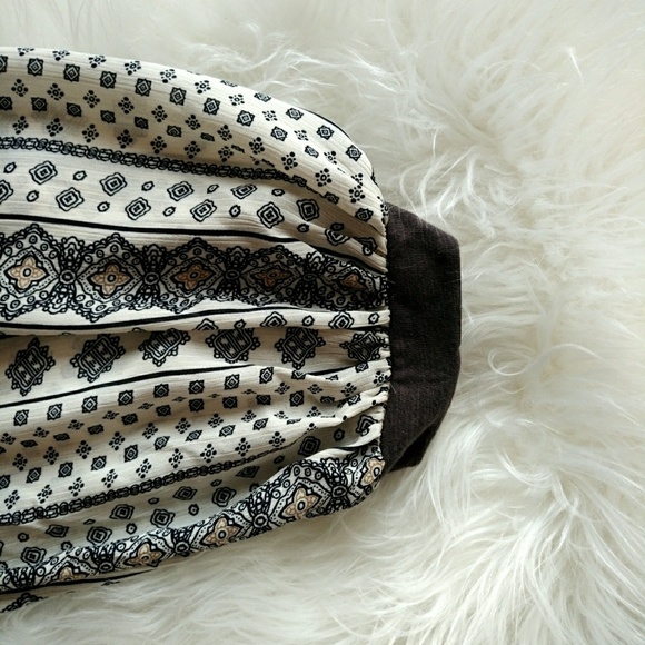 Boho Billow Sleeve Faux Wrap V Neck Blouse - Picture 5 of 7